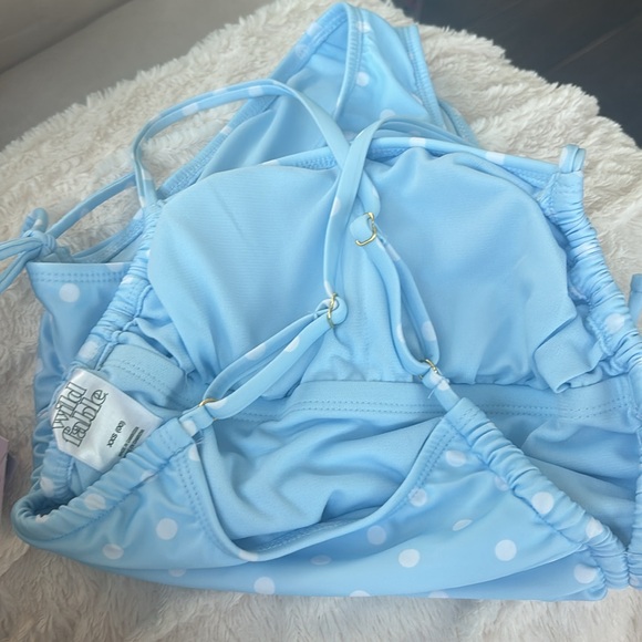 Wild Fable Women's Side-Cinch Detail One Piece Swimsuit - Picture 9 of 9